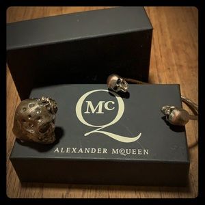 Alexander McQueen set!